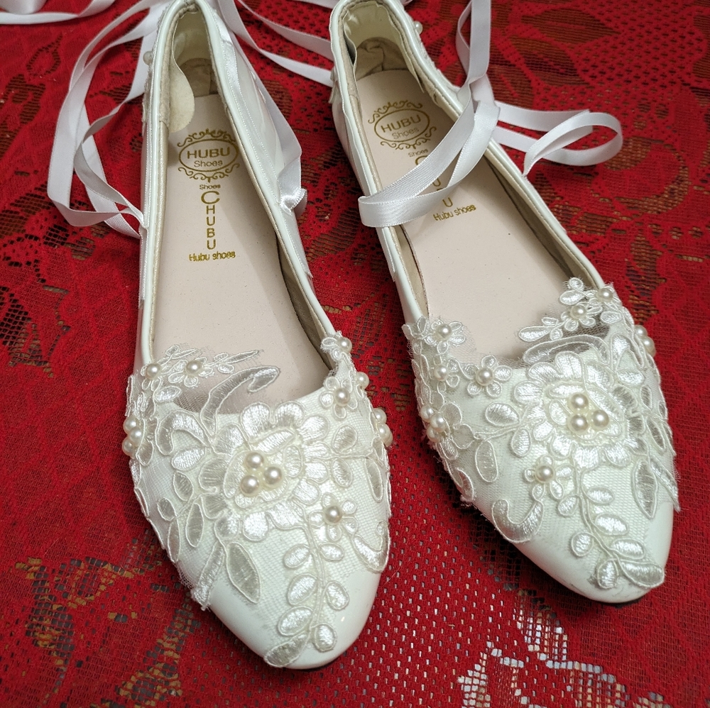 Flat tie-up flats